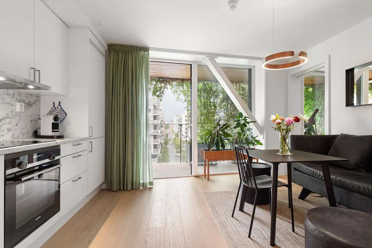 Home Window Repair Near Me: Local Pros